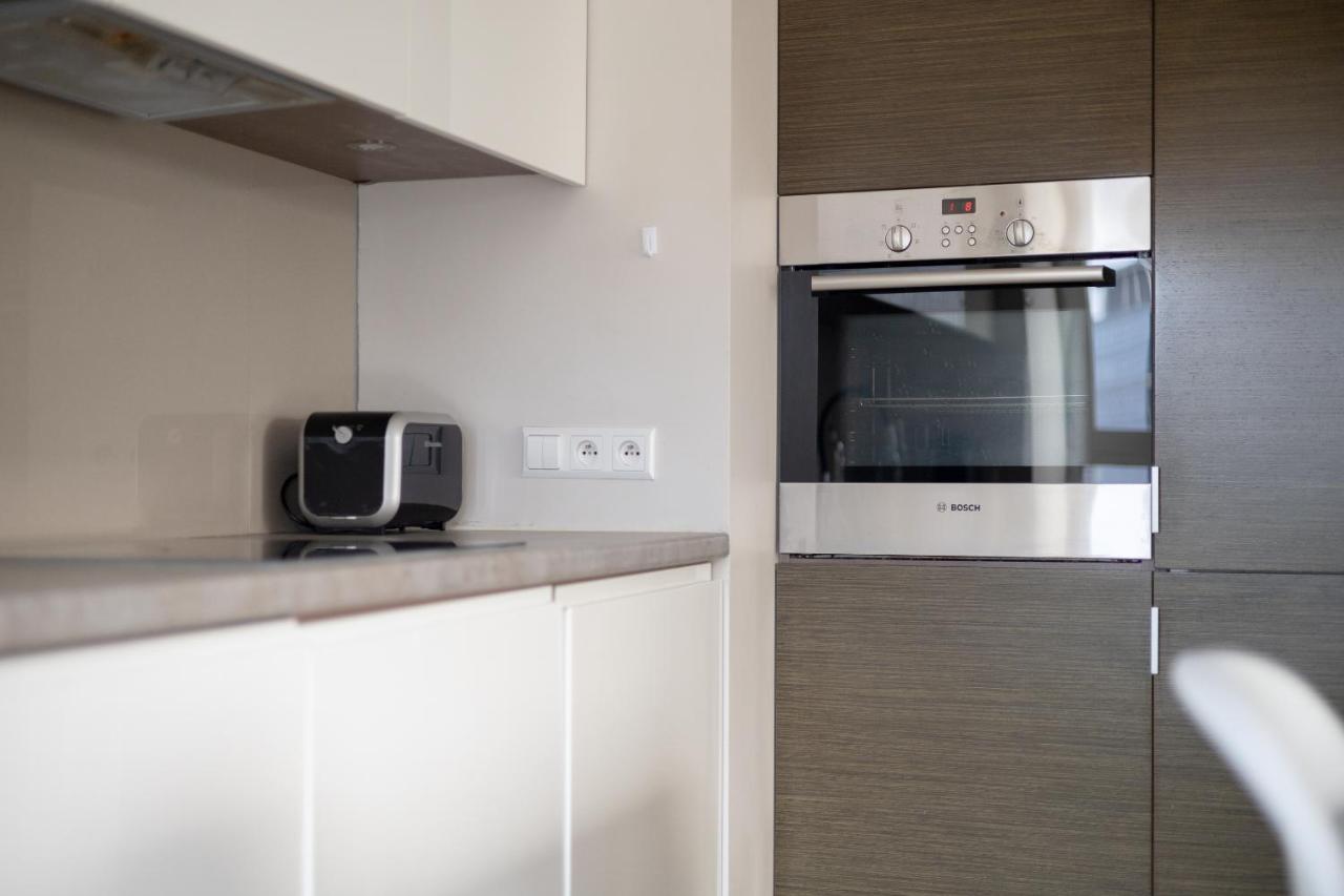 Grzybowska Platinum Apartment Tower A ワルシャワ エクステリア 写真