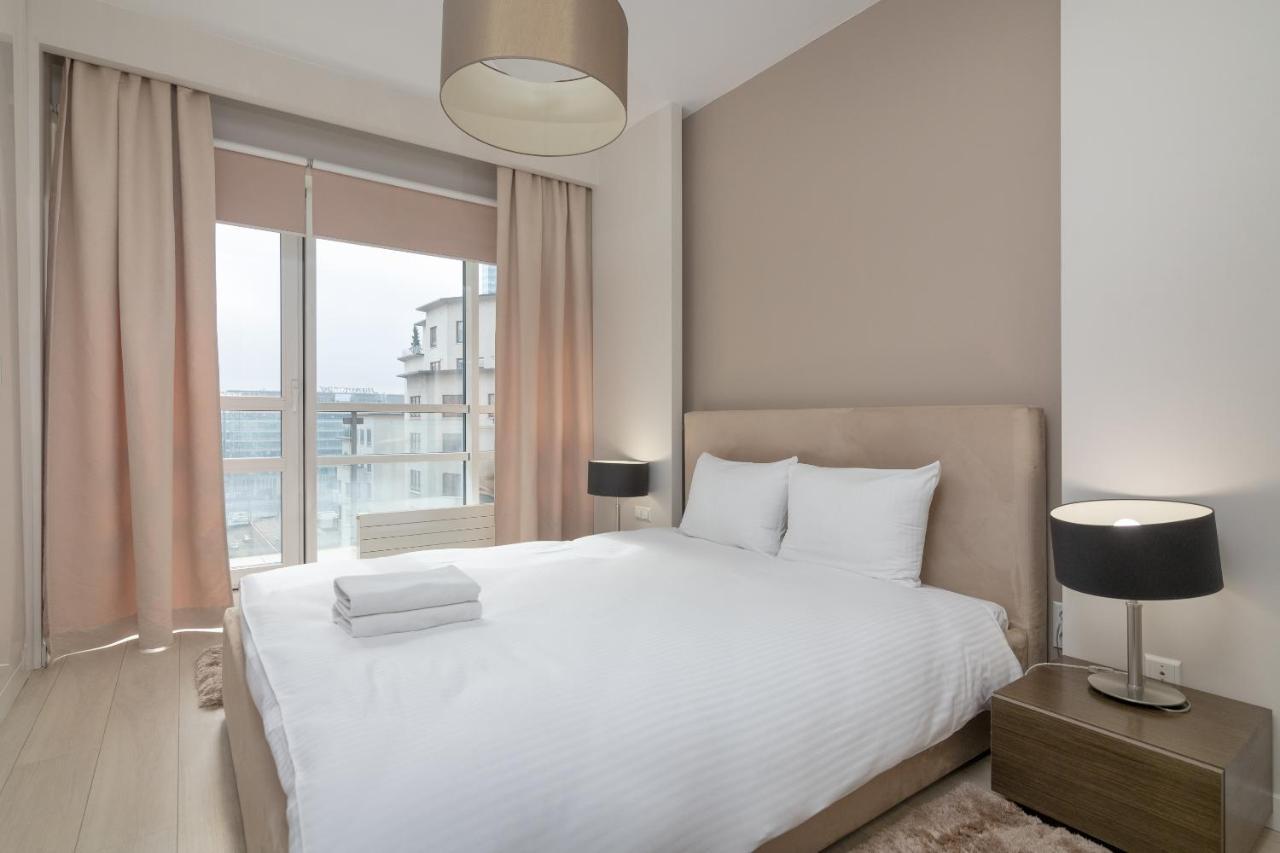 Grzybowska Platinum Apartment Tower A ワルシャワ エクステリア 写真