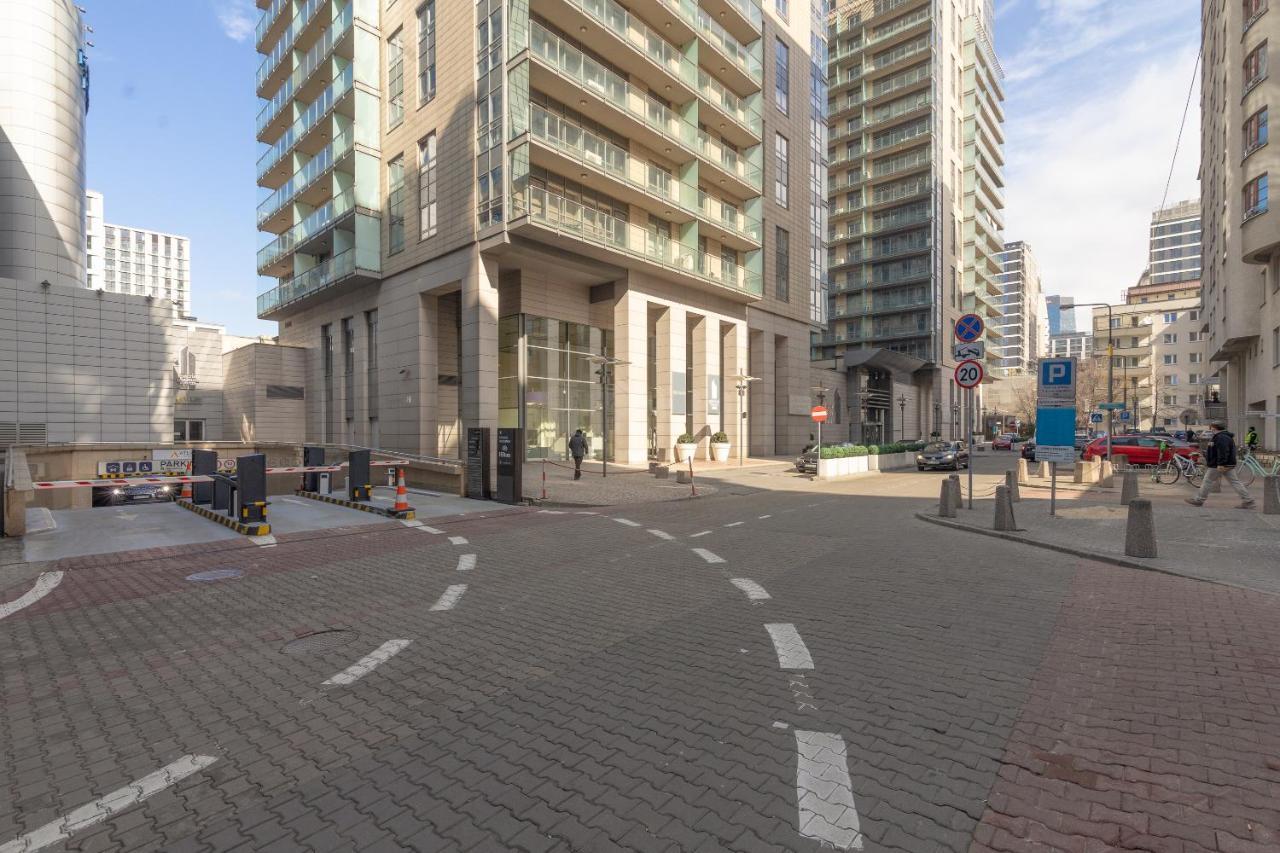 Grzybowska Platinum Apartment Tower A ワルシャワ エクステリア 写真